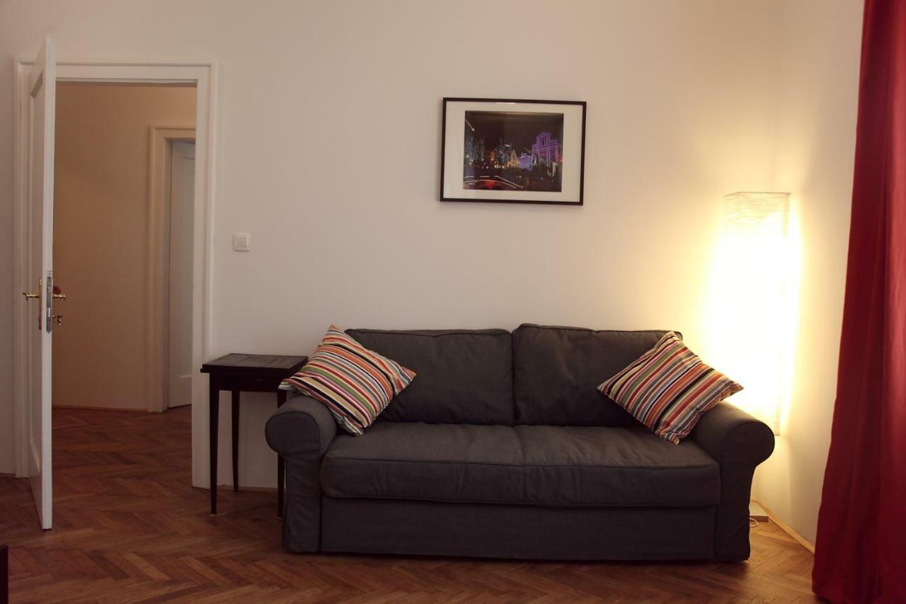 Writer's Place 2*